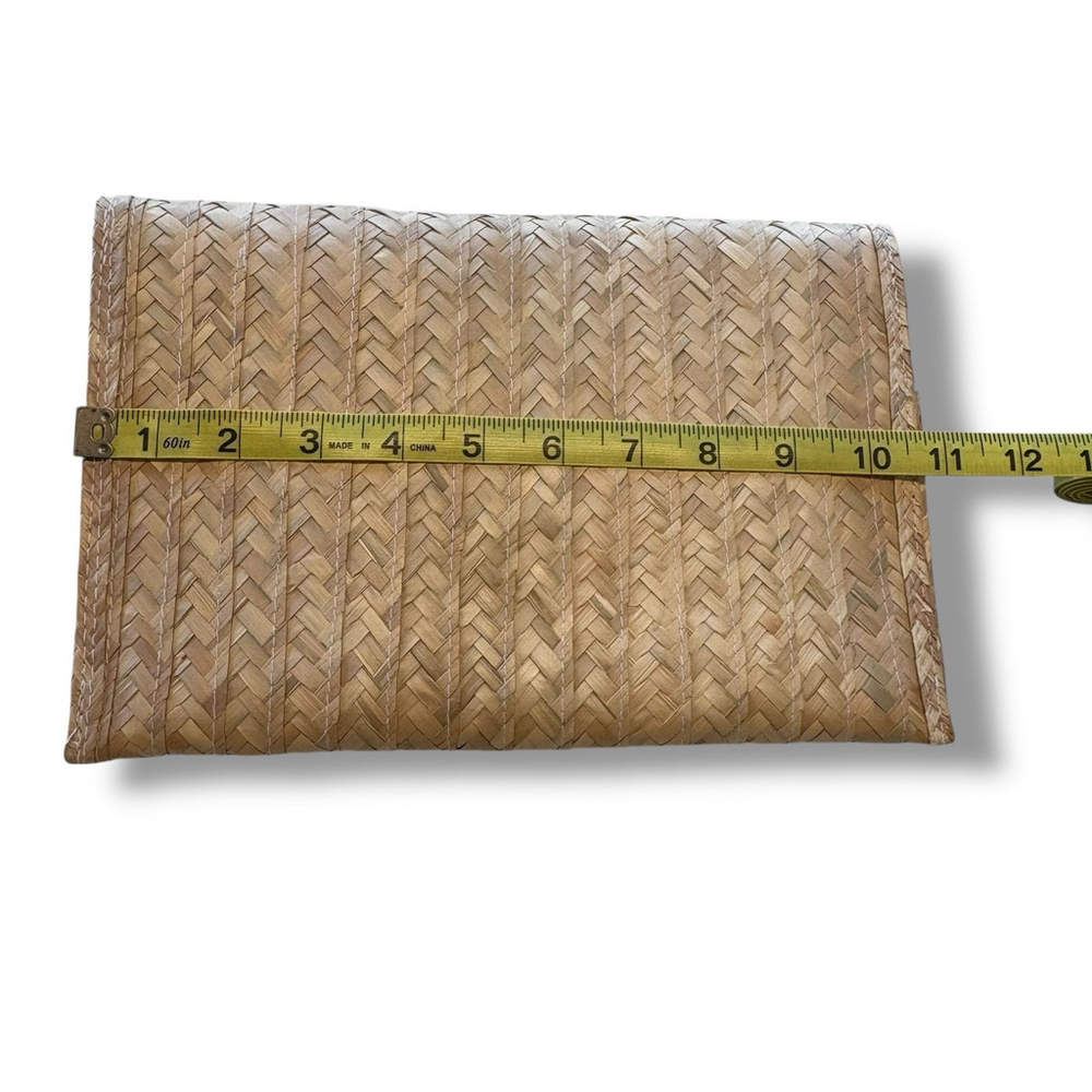 Handwoven Straw Clutch Sunflower Decor Boho Wicker Purse Artisan Beach Bag - Picture 7 of 9